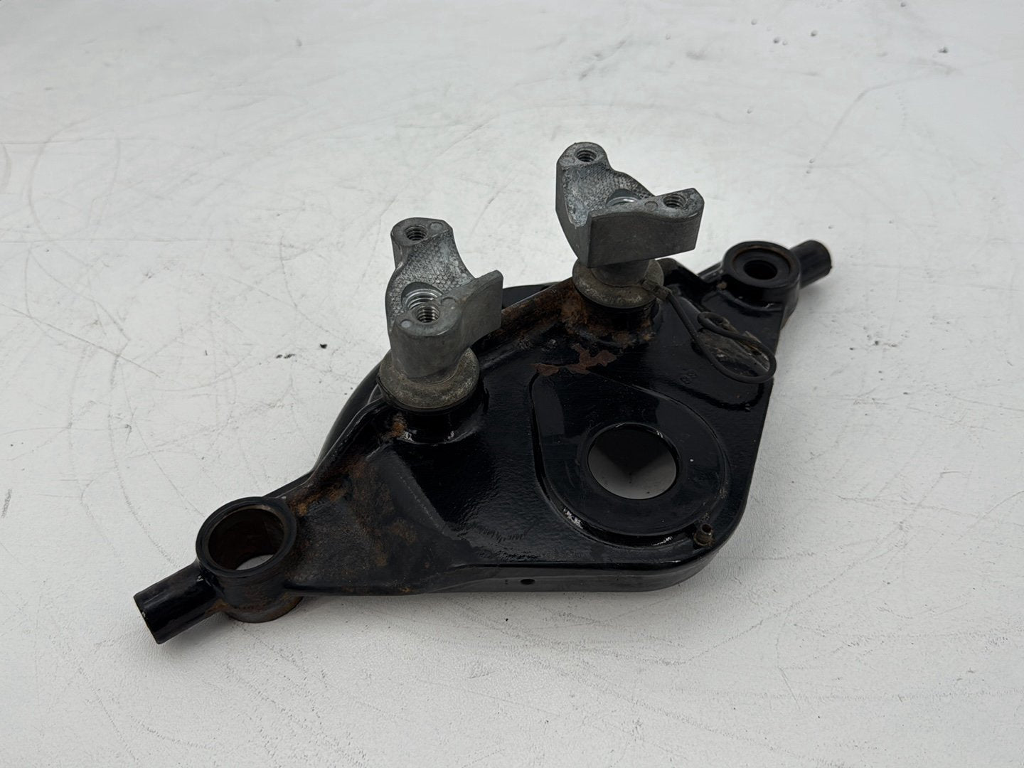 2008 Harley Touring FLHT Electra Glide OEM Front Fork Upper Triple Tree Clamps