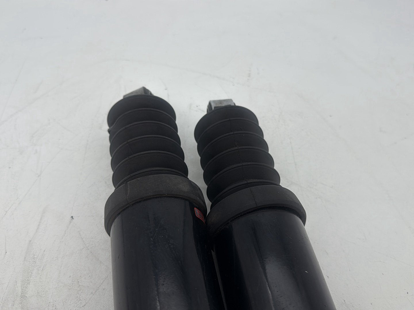 2011 Harley Electra Glide Ultra FLHTK OEM Rear Left Right Shock Absorbers 13"
