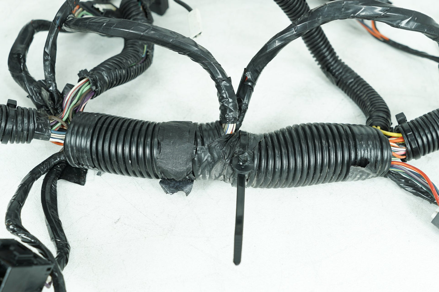 2008 - 2016 Harley-Davidson Touring Electra Glide Classic Front Sub Wiring Harness Loom Interconnect 70232-10