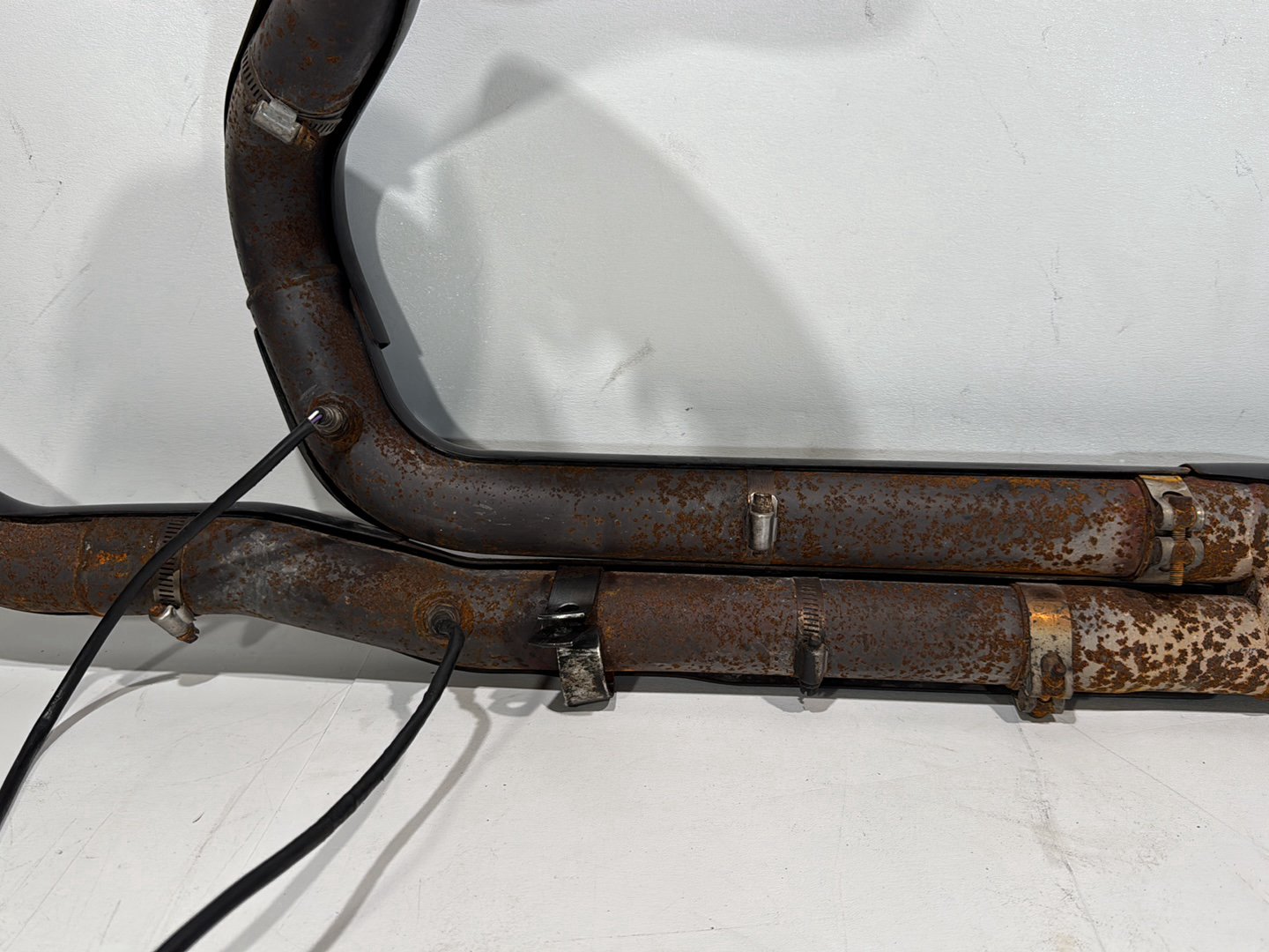 2008 - 2016 Harley-Davidson Touring Street Glide Exhaust Header Pipes Muffler 66855-10A