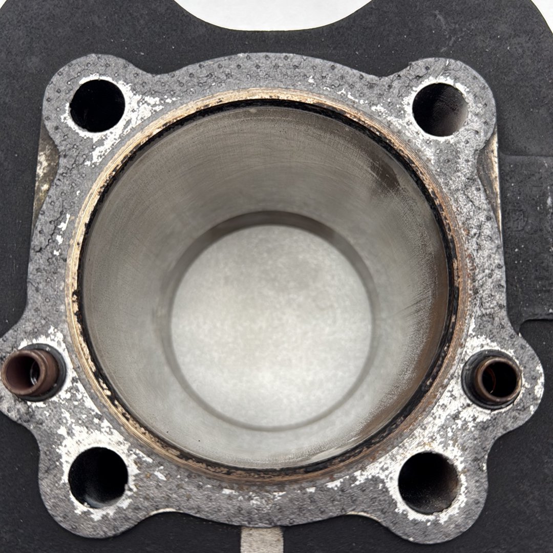 1999 - 2006 Harley-Davidson Touring Road King Engine Cylinder 16526-99