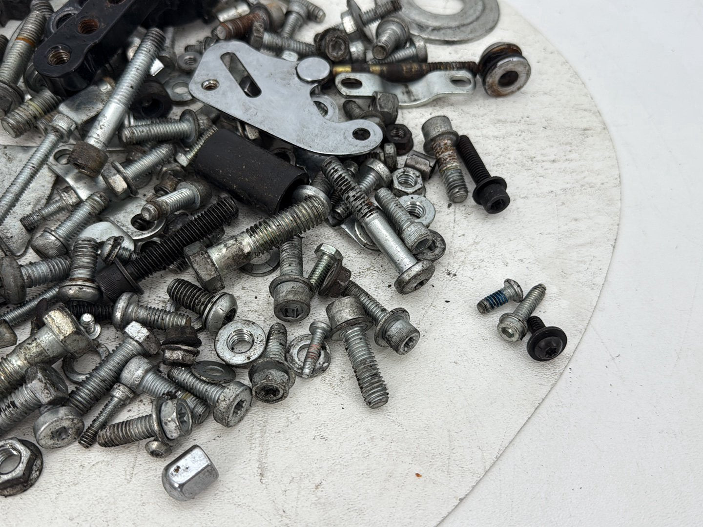 2014 Harley Electra Glide Touring CVO Screamin Eagle OEM Hardware Bolts Nuts & Brackets