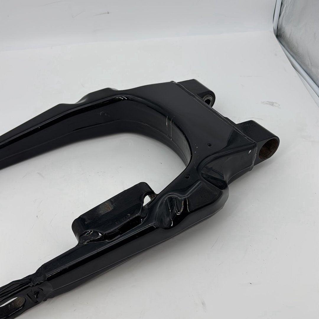 2008 - 2016 Harley-Davidson Touring Street Glide Rear Fork Swingarm Swing Arm 47549-09