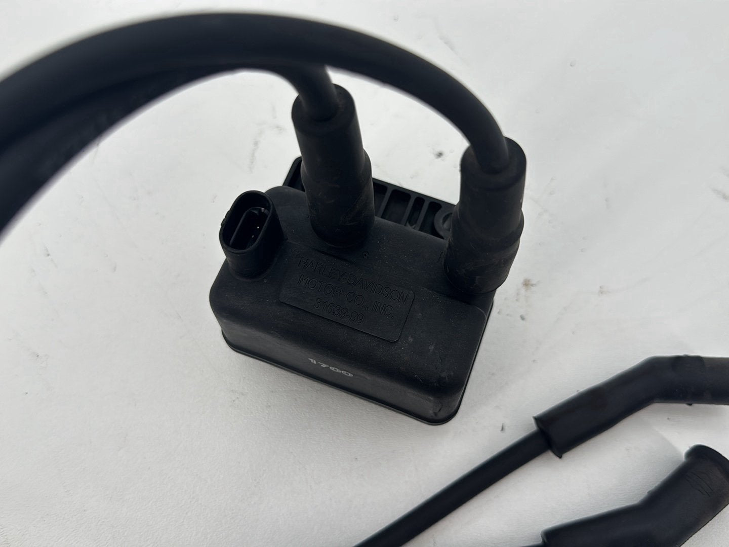 1999 - 2006 Harley-Davidson Touring Electra Glide Classic Ignition Coil Spark Plugs Cable 31639-99
