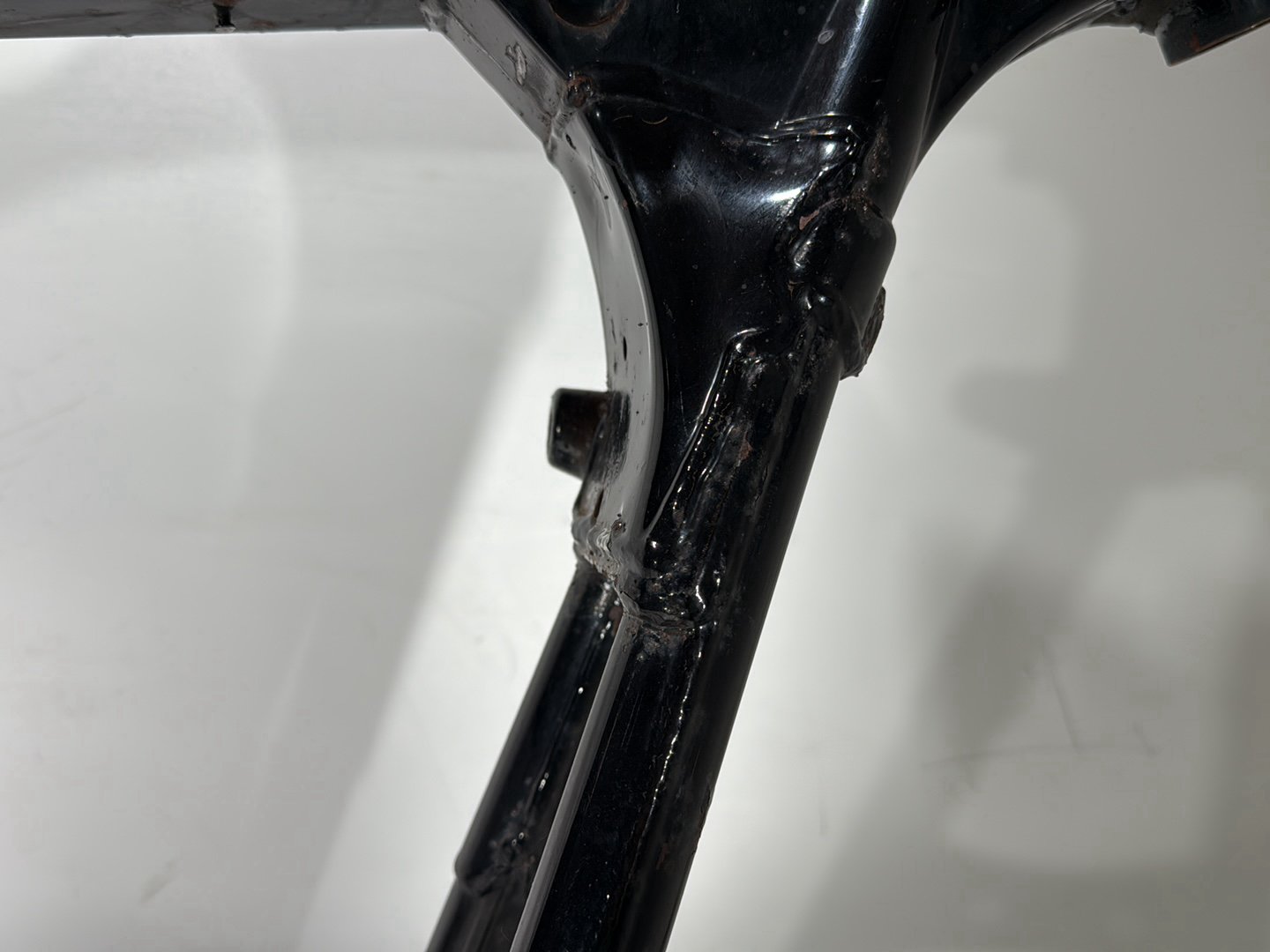 08 Harley Touring FLHTCU Electra Glide Ultra OEM Body Main Frame Chassis CLN CLR