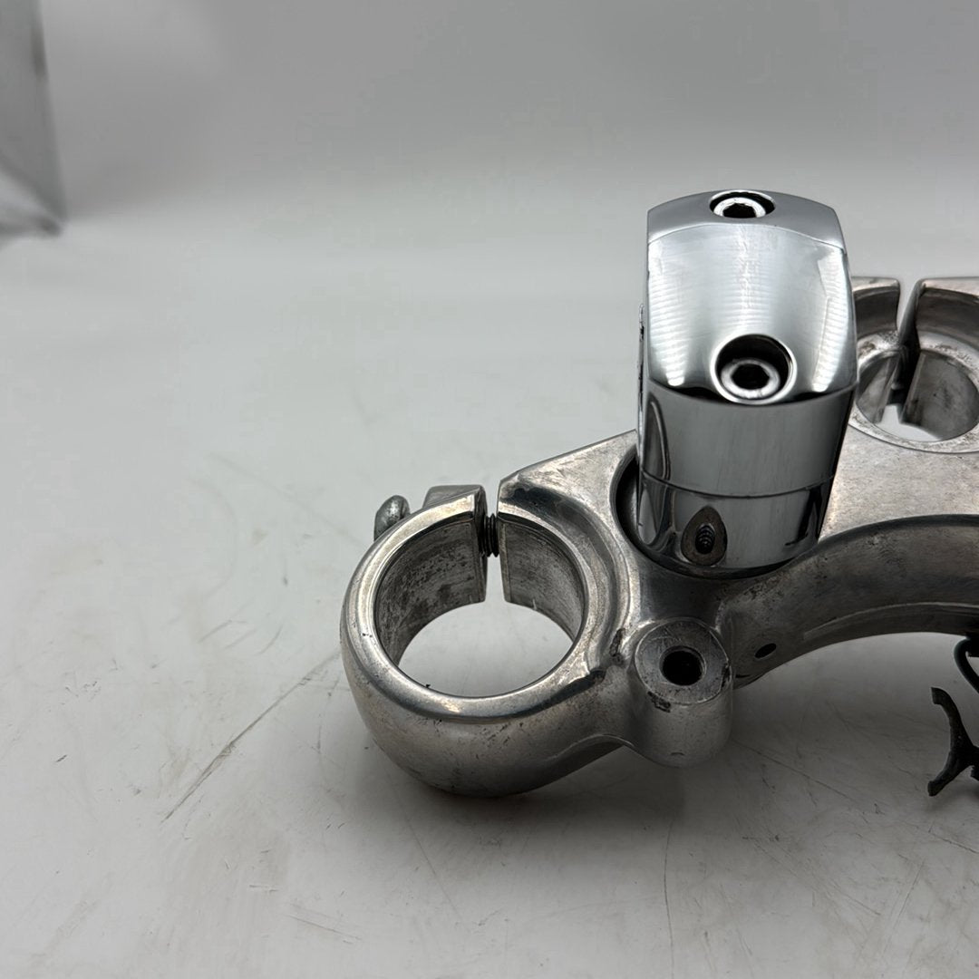 1999 - 2006 Harley-Davidson Dyna Low Rider Front Fork Upper Triple Tree Clamps 45739-87
