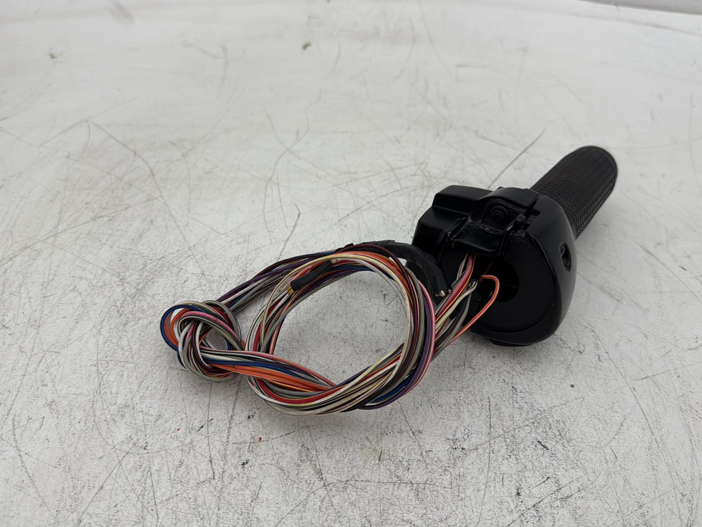2012 Harley Road Glide Touring FLTRX Custom OEM Right Engine Start Kill Switches Controls