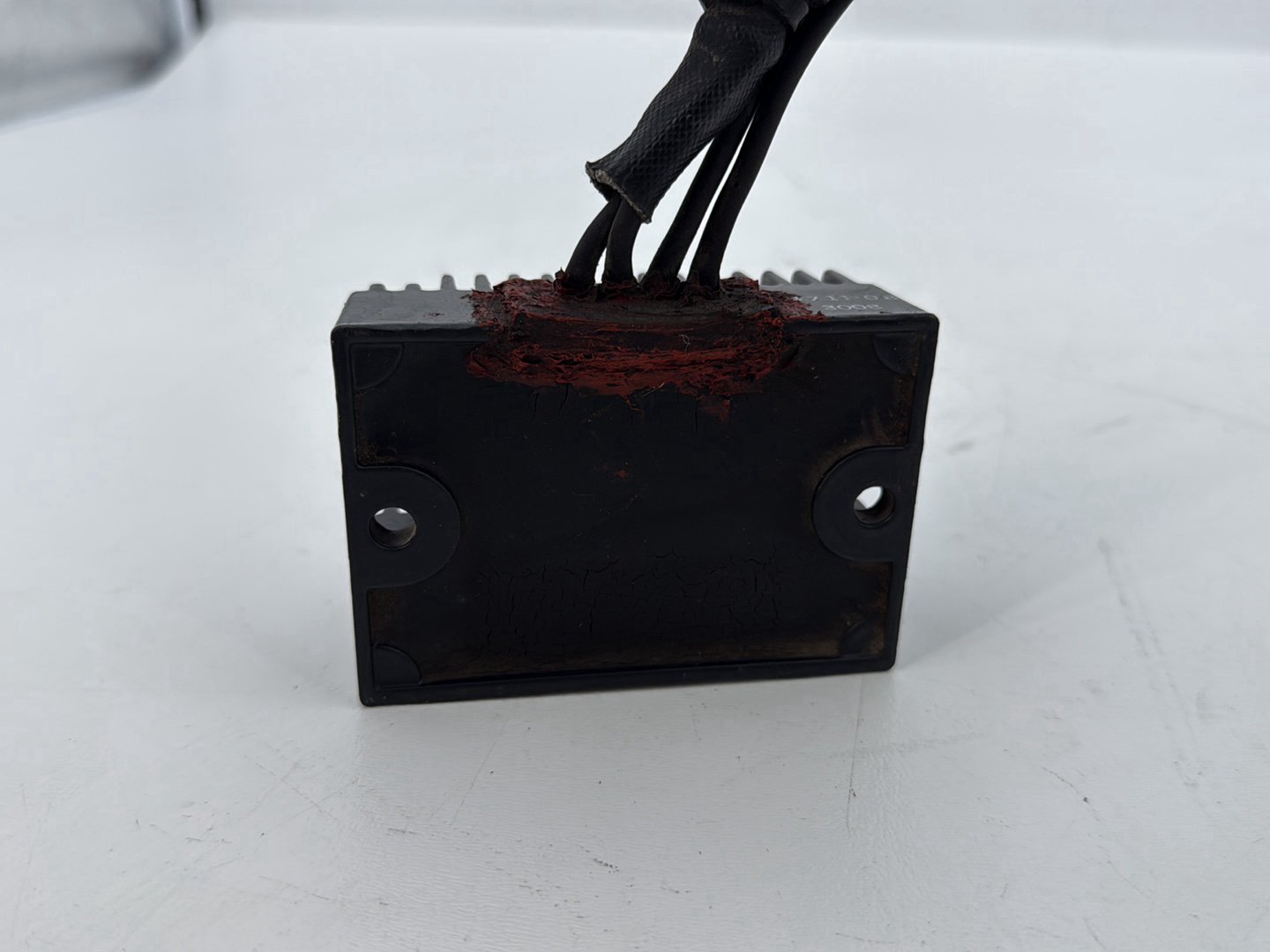 2009 Harley Sportster XL1200C 1200 Custom OEM Voltage Regulator Rectifier