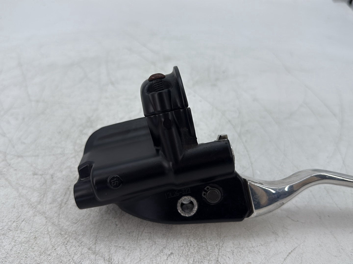 2013 Harley Electra Glide Touring Ultra FLHTCUI OEM Front Right Brake Lever Master Cylinder