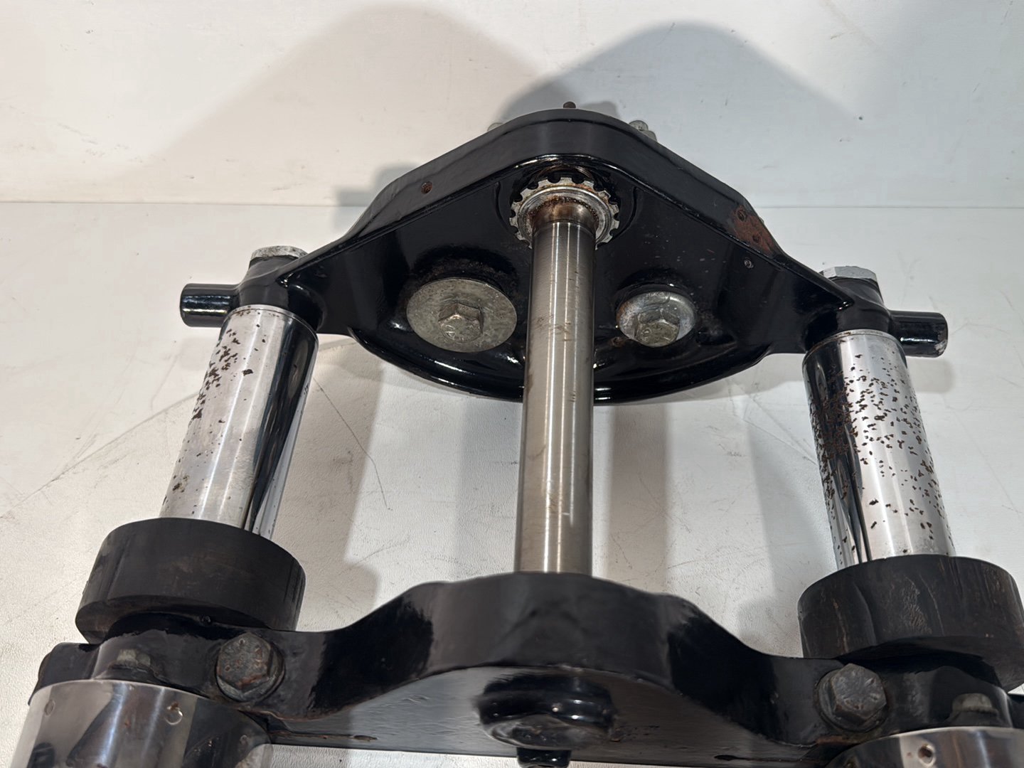 2007 - 2012 Harley-Davidson Touring Street Glide Front Triple Tree Set & LH RH Fork Legs Sliders