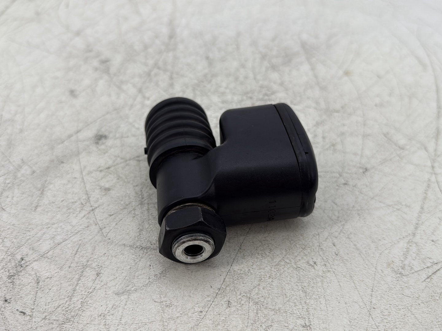 2012 Harley Dyna Super Glide Custom FXDCI OEM Rear Brake Master Cylinder Reservoir