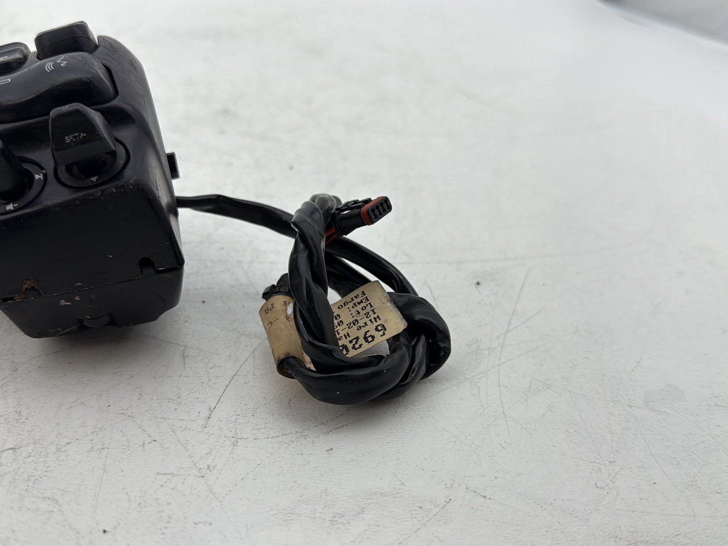 14 Harley Street Glide Touring OEM Left Turn Signal Headlight Switches Controls