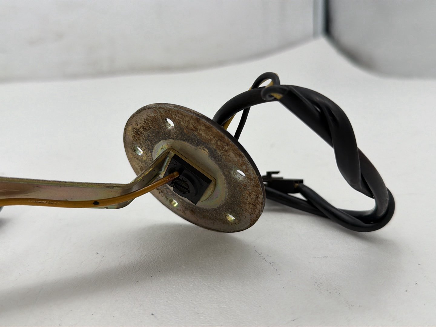 1994 Harley Electra Glide Touring Classic Fuel Lever Gas Gasoline Sending CARB