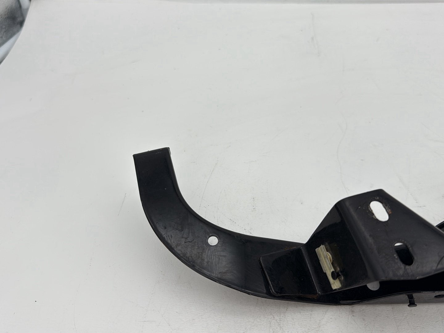 2008 Harley Touring Electra Glide Ultra OEM Right Left Fairing Support Brackets