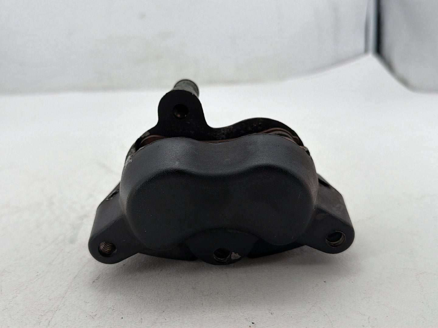 2009 Harley Dyna Street Bob FXDB OEM Front Left 1 Brake Caliper