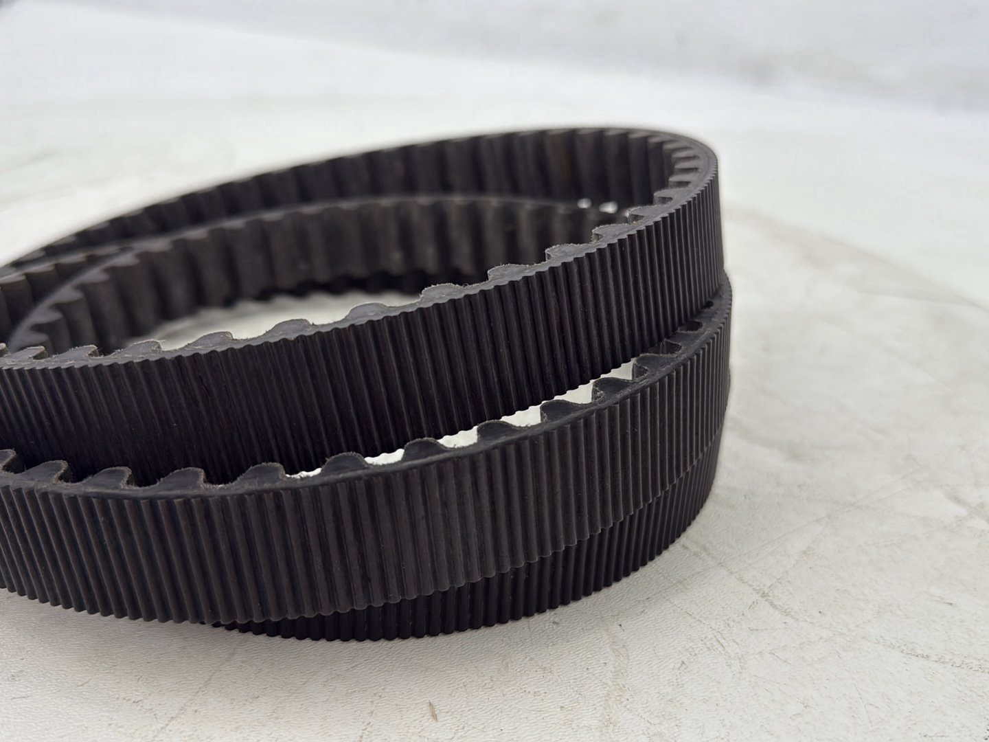 2015 Harley Dyna Low Rider FXDL OEM Rear Drive Belt
