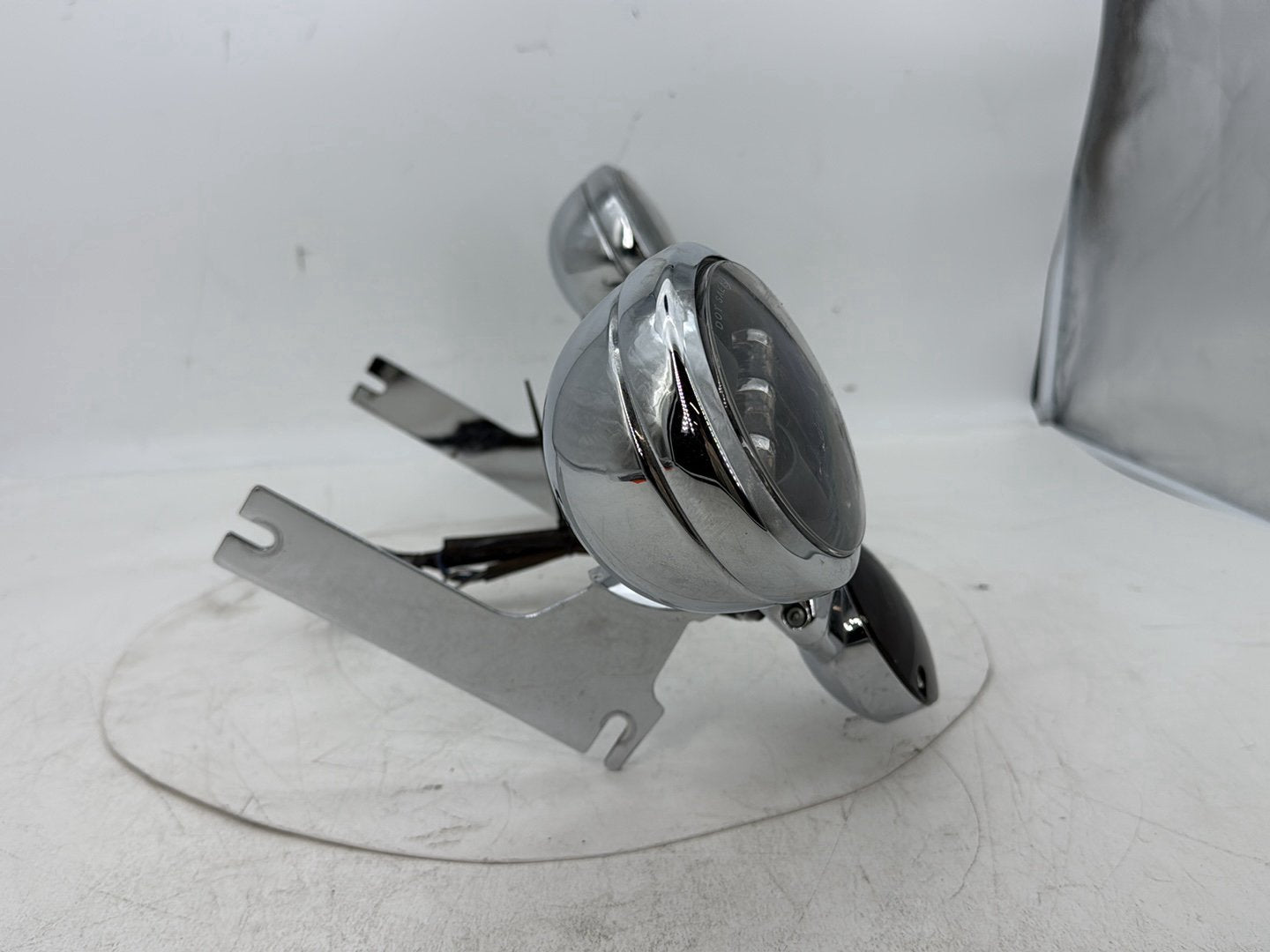 1999 - 2006 Harley-Davidson Touring Electra Glide Ultra Front Turn Signal Indicators Aux Light Bar 68712-94A