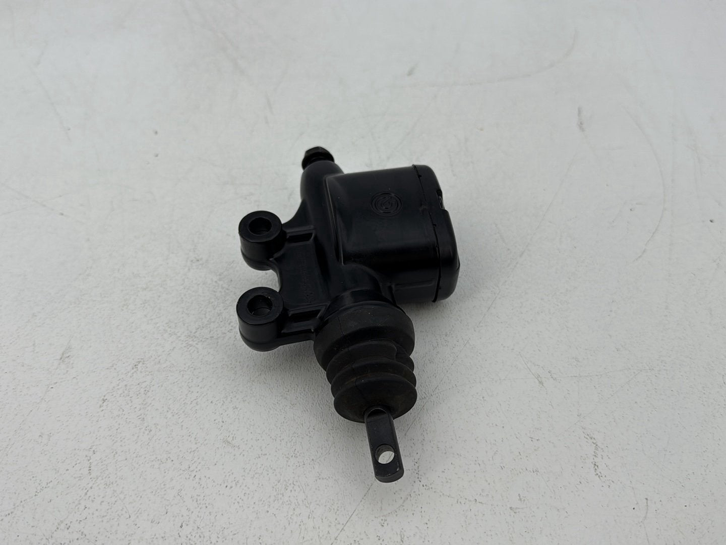 2019 - 2023 Harley-Davidson Touring Street Glide Rear Brake Master Cylinder Reservoir 41700028