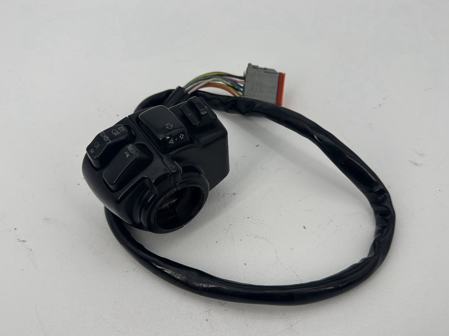 1999 - 2006 Harley-Davidson Touring Electra Glide Classic Left Turn Signal Headlight Switches Controls 43349-96B