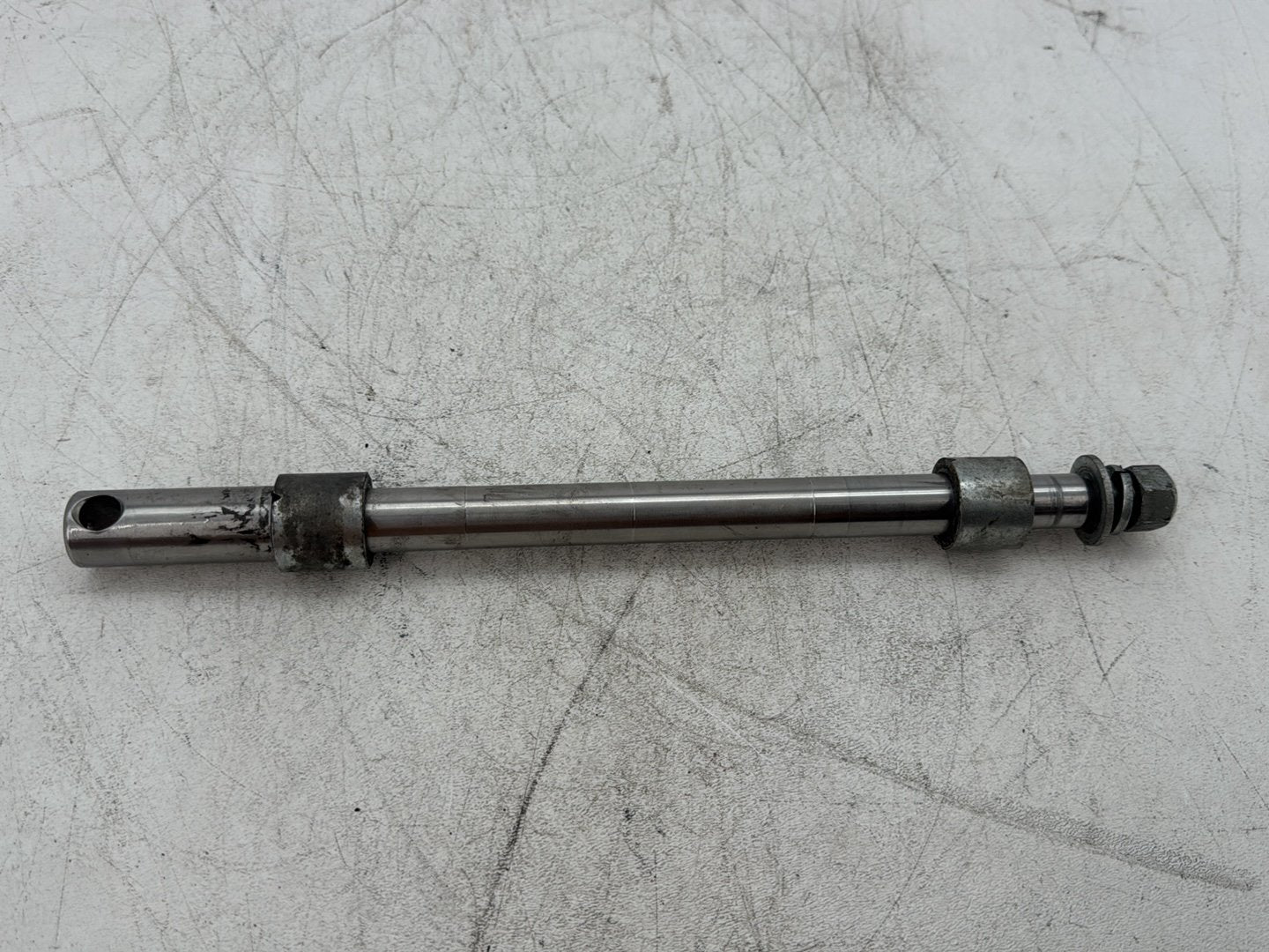 2003 Harley Dyna Wide Glide FXDWG OEM Front Wheel Axle Bolt Shaft