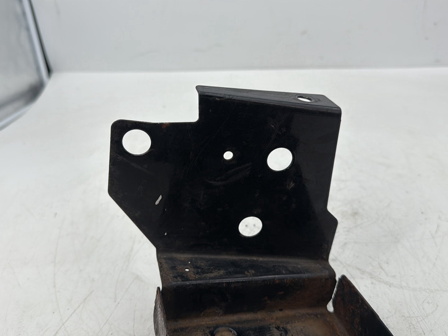 2007 Harley Touring Electra Glide Ultra OEM Battery Tray Bracket Holder Carrier