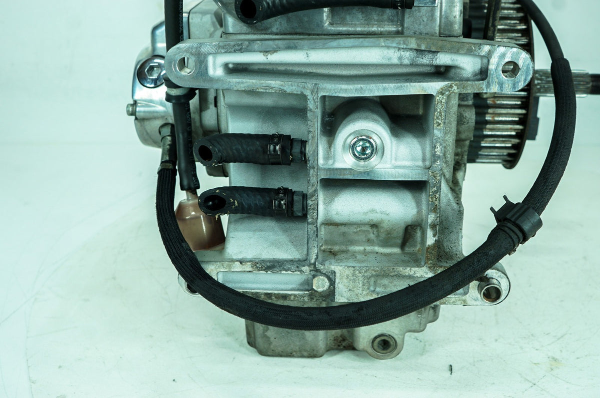 04 Harley Dyna Super Glide FXD OEM CARB 5 Speed Transmission Gearbox 25K 1404