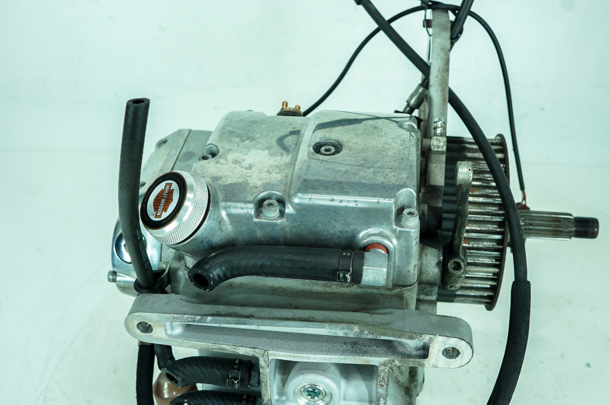 04 Harley Dyna Super Glide FXD OEM CARB 5 Speed Transmission Gearbox 25K 1404