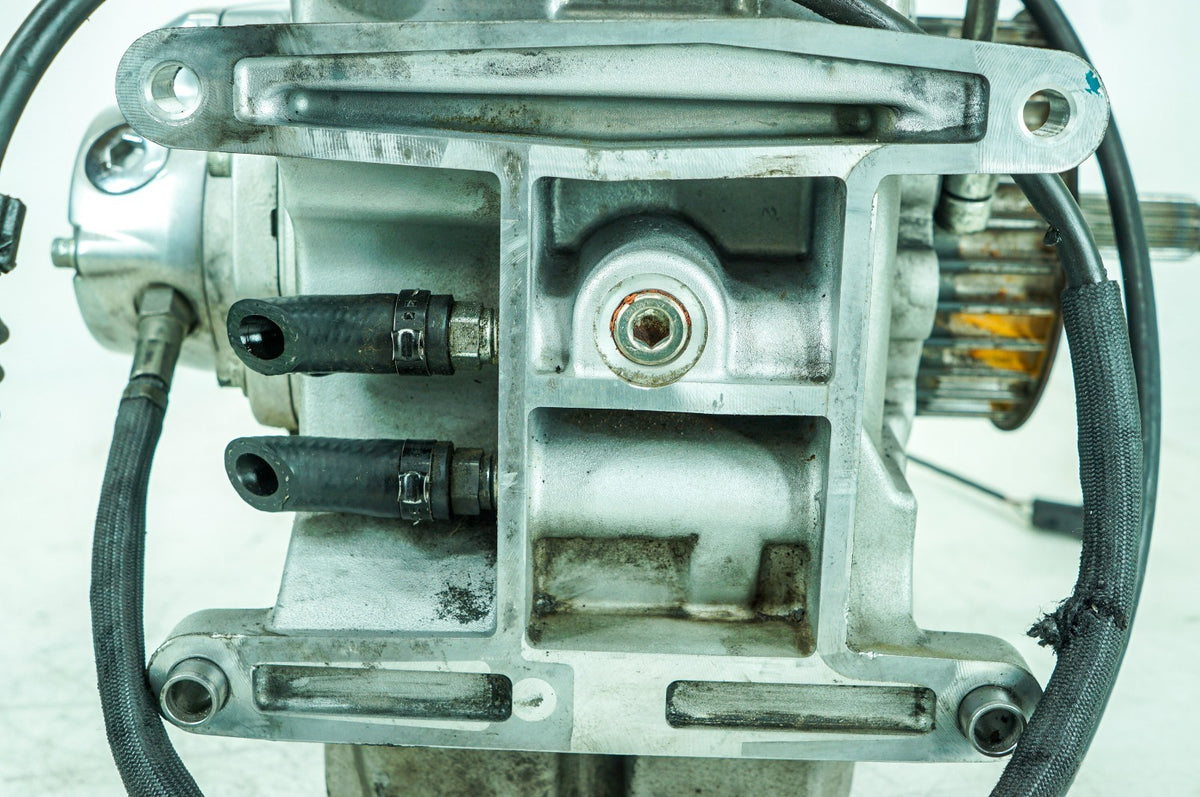 03 Harley Dyna Super Glide FXD OEM CARB 5 Speed Transmission Gearbox 14K 1350