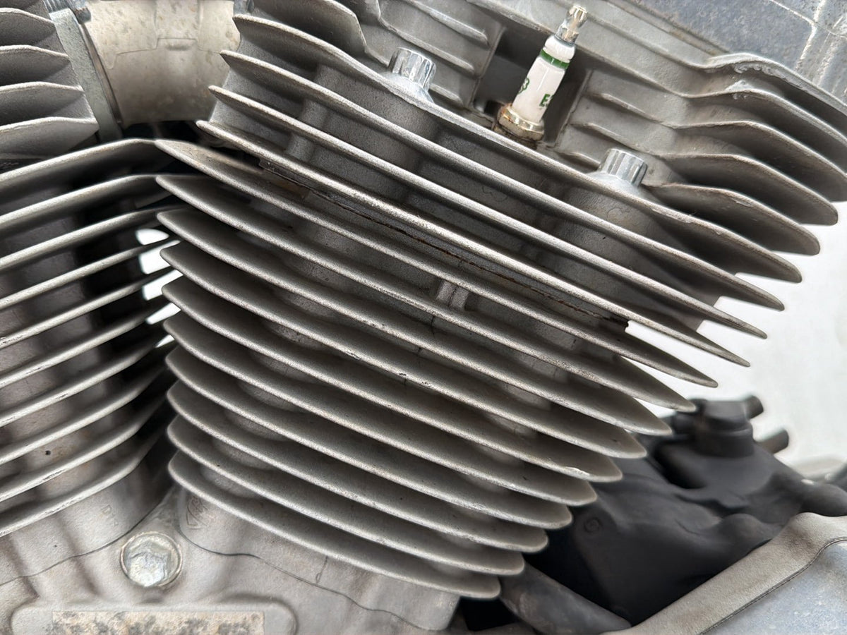 2014 Harley Sportster XL883L 883 SuperLow OEM EFI 883 Engine Motor Transmission