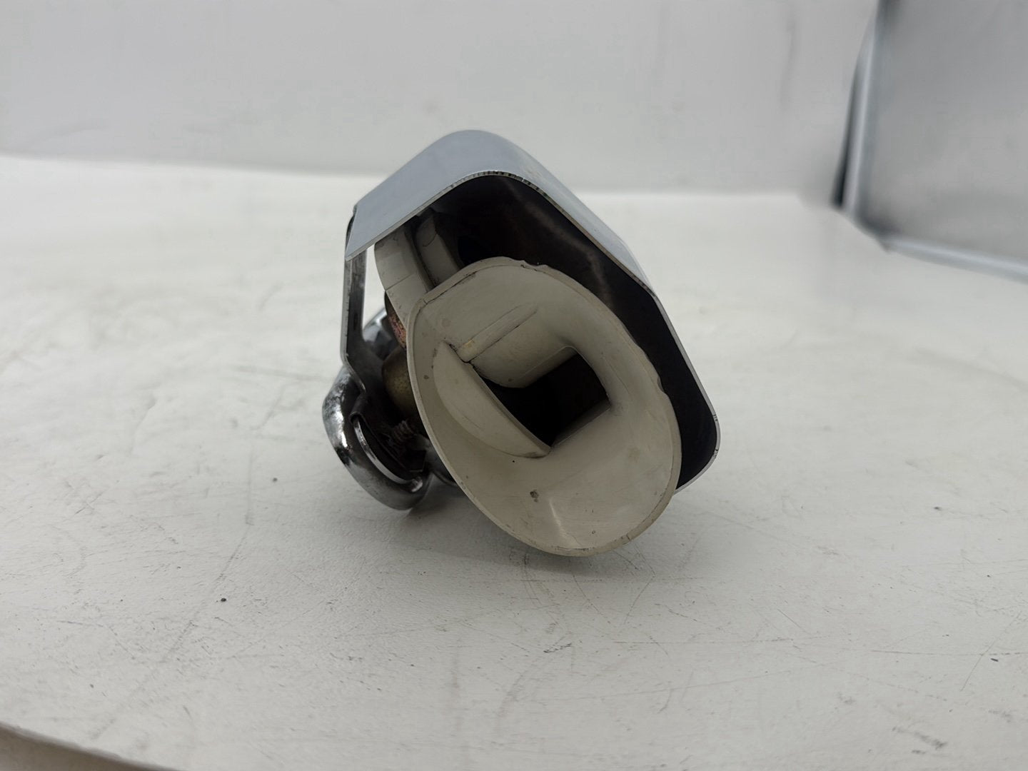 1995 Harley Touring FLHTCI Electra Glide Classic OEM Horn Signal Klaxon Chrome Cover