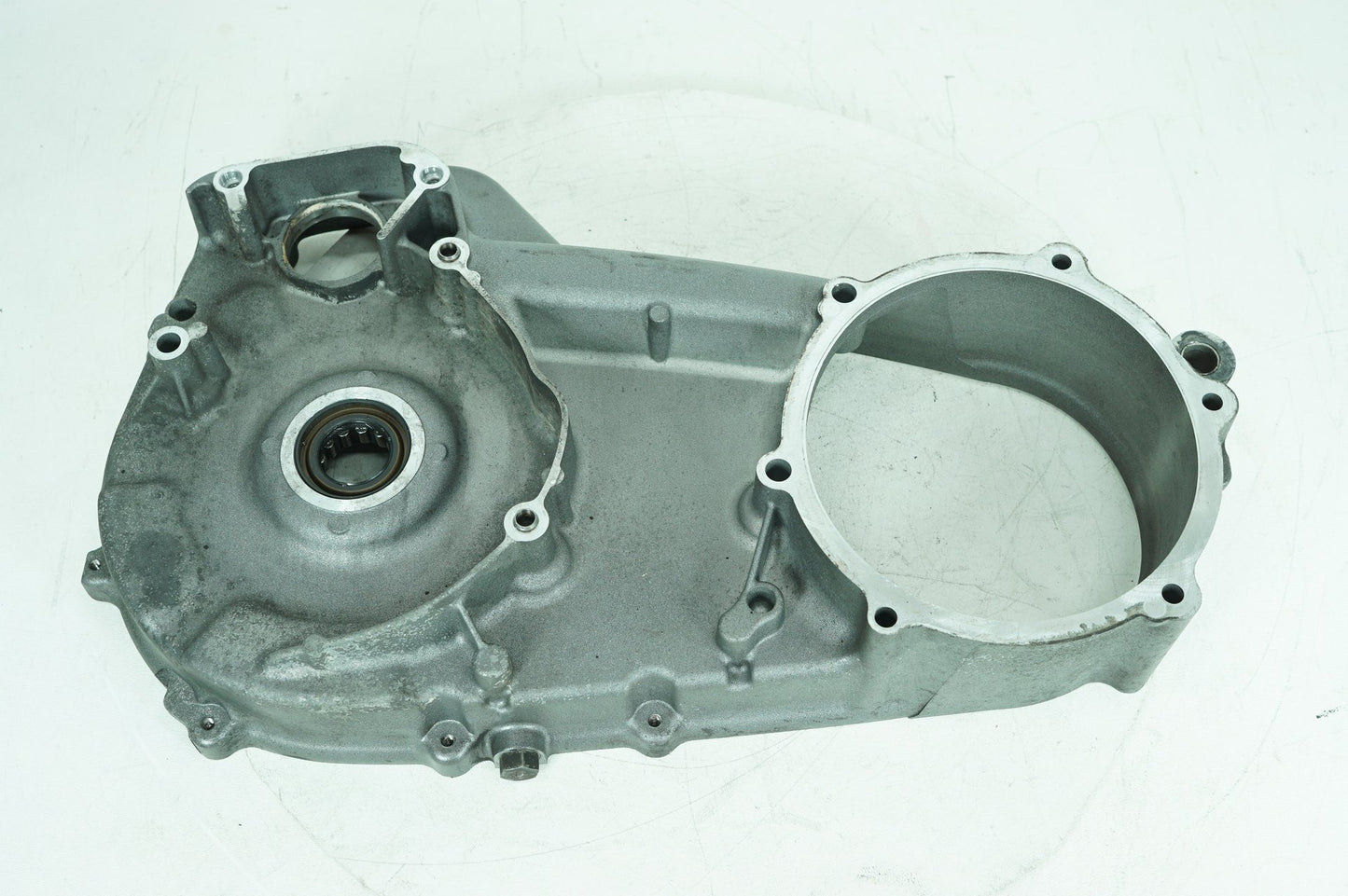 2011 Harley Touring SE2 CVO Street Glide Screamin OEM Inner Primary Clutch Cover