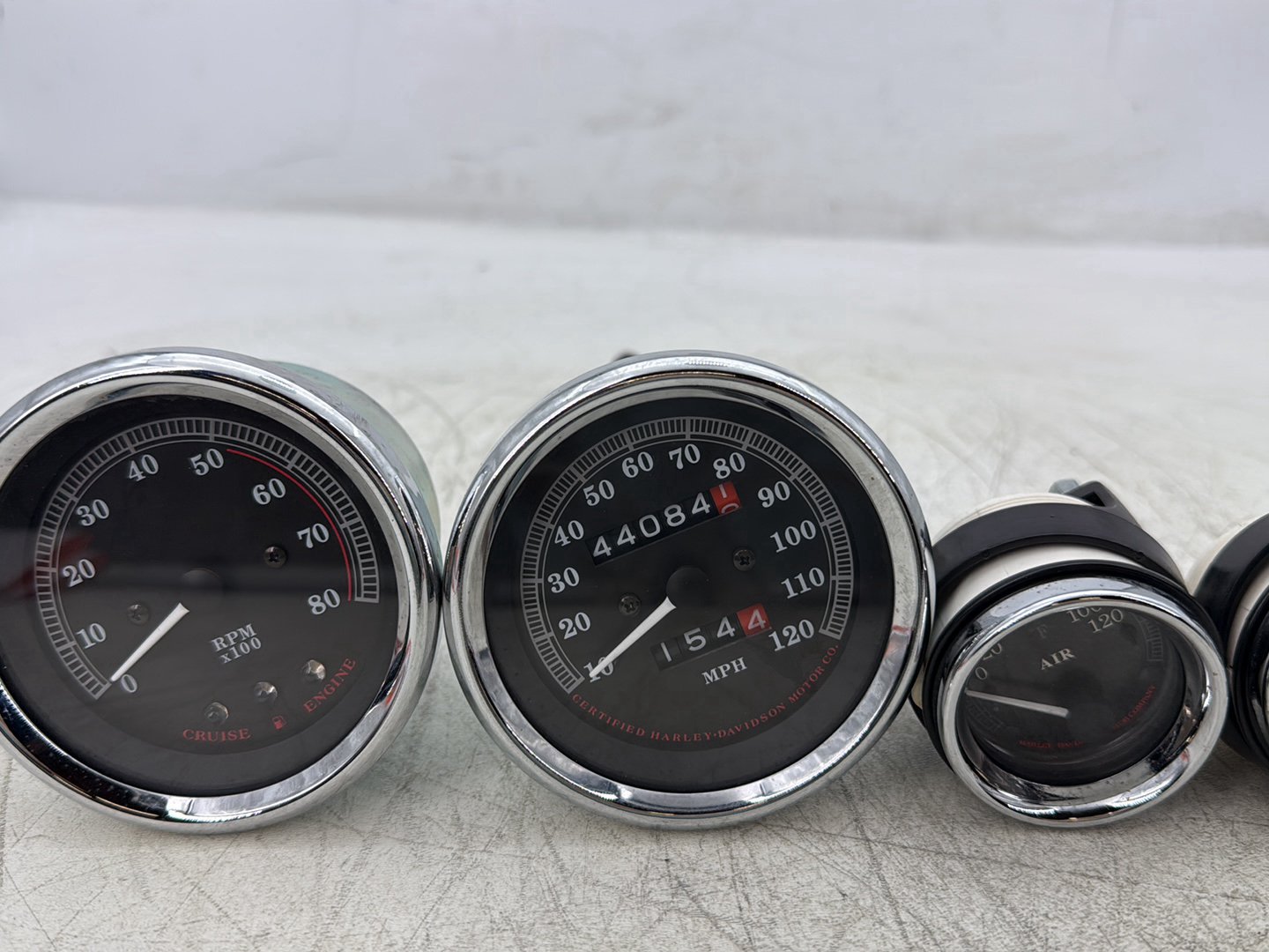 1998 Harley Touring FLHTCUI Electra Glide Ultra OEM Air Oil Volt Fuel Tacho Speedo Gauges