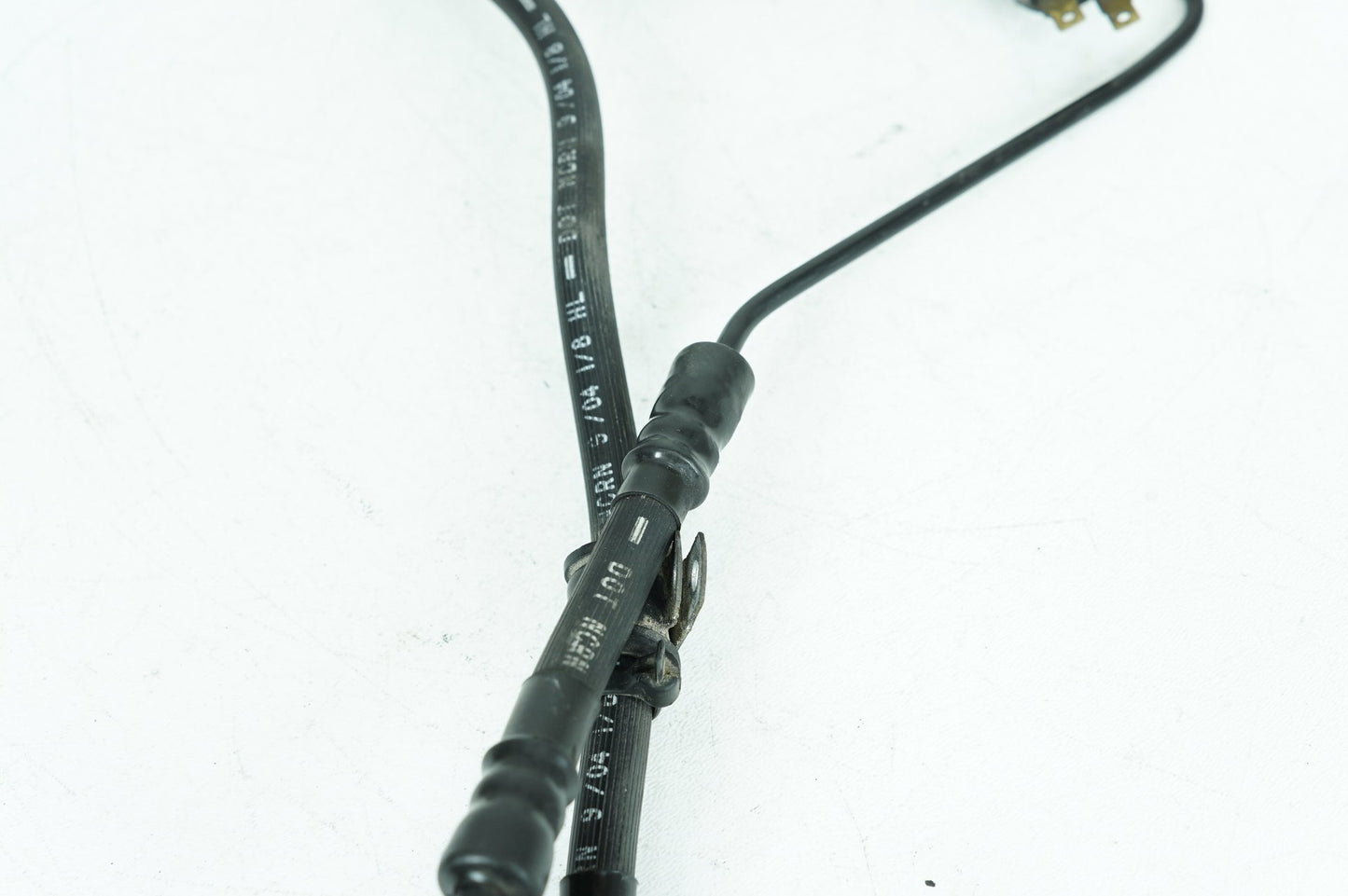 2004 - 2013 Harley-Davidson Sportster Custom Rear Brake Hose Line Pipe  	44429-04