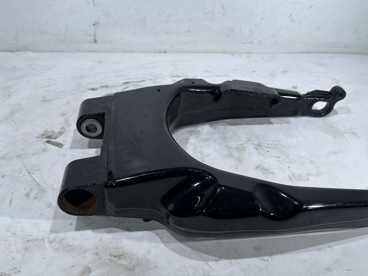 2011 Harley Street Glide Touring FLHX OEM Rear Fork Swingarm Swing Arm