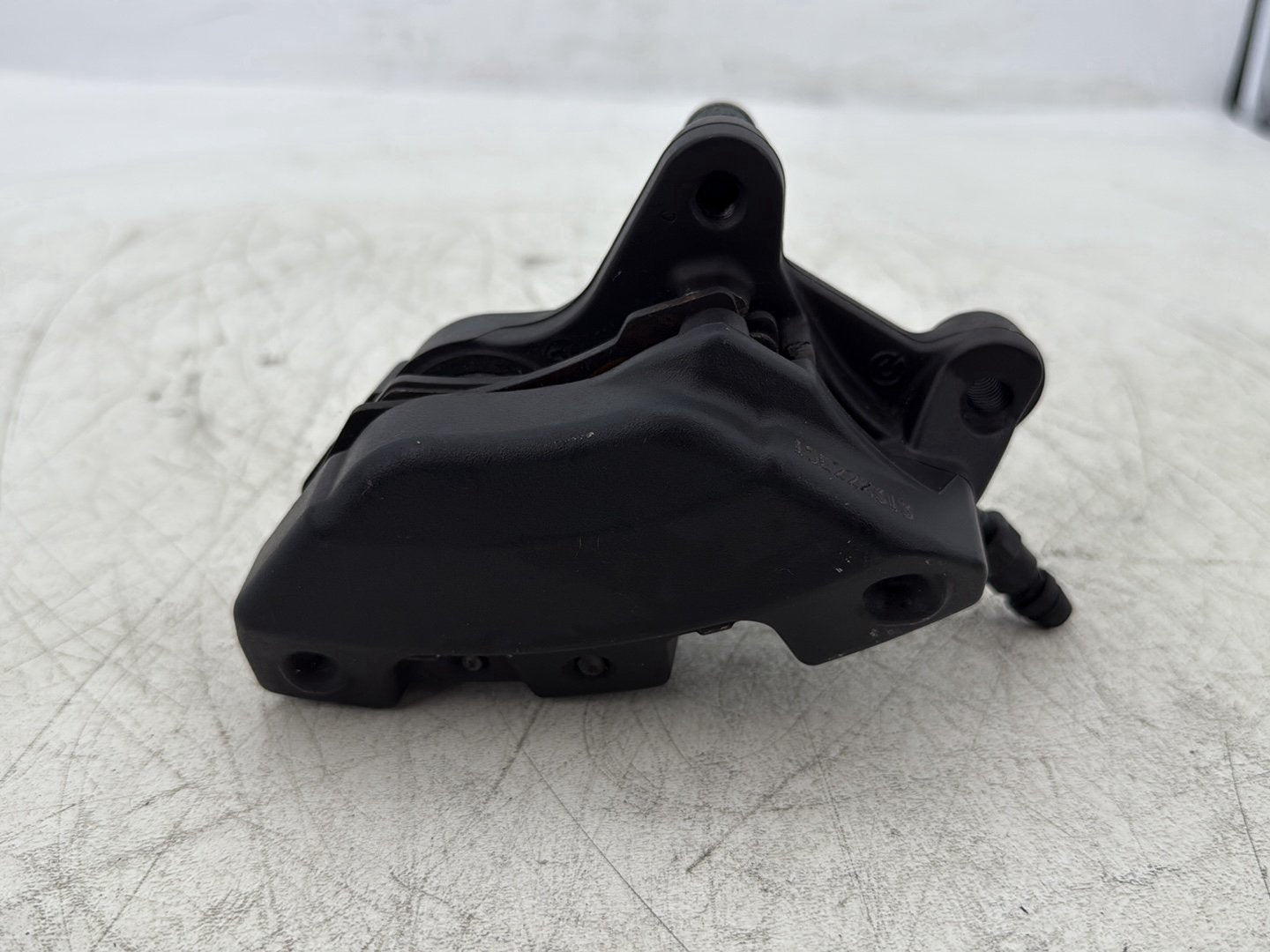 2016 Harley Road King Touring FLHR OEM Front Right 1 Brake Caliper