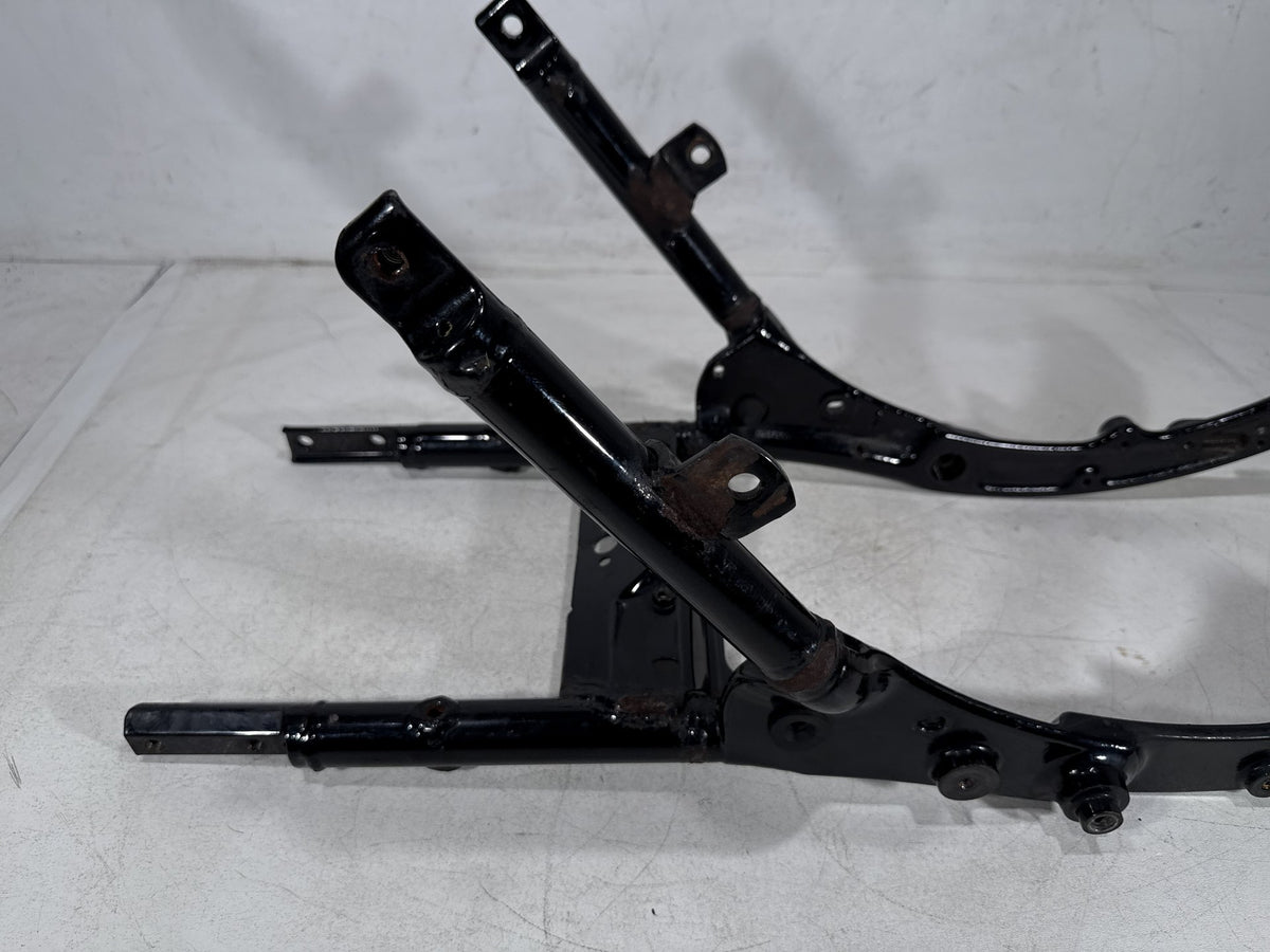 13 Harley Street Glide Touring FLHX OEM Rear Back Sub Frame Rail Bar 48079-09BHP