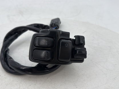 2008 - 2016 Harley-Davidson Touring Electra Glide Ultra Right Engine Start Kill Switches Controls 	71684-06A