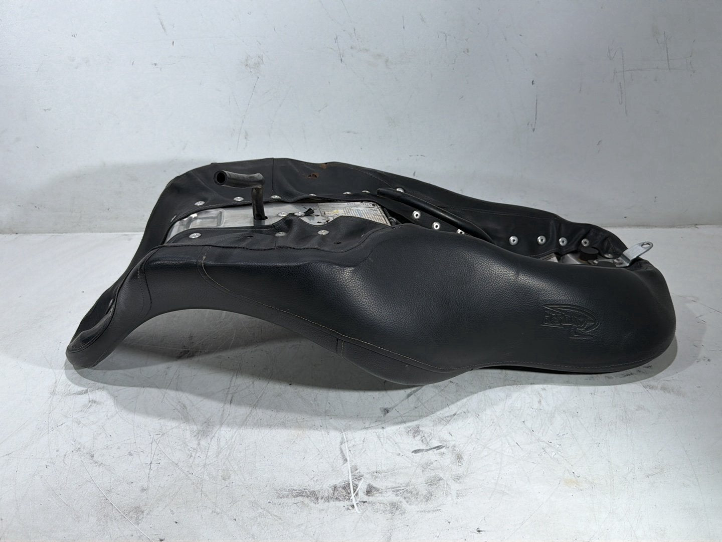 2014 Harley Electra Glide Touring Ultra OEM Passenger Rider Driver Seat Saddle