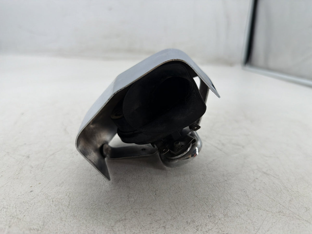 2003 Harley Softail Deuce FXSTDI OEM Horn Signal Klaxon Chrome Cover