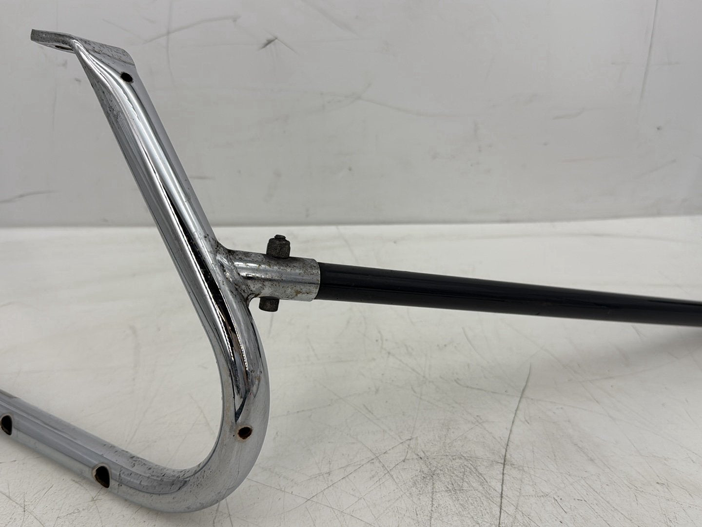 2006 Harley Electra Glide Touring Classic FLHTCI OEM Rear Left Right Saddlebag Guard Rails Bar