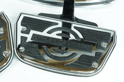 1999 - 2006 Harley-Davidson Touring Electra Glide Classic Left Right Driver & Pass Floorboard Foot Rest  	50621-79A