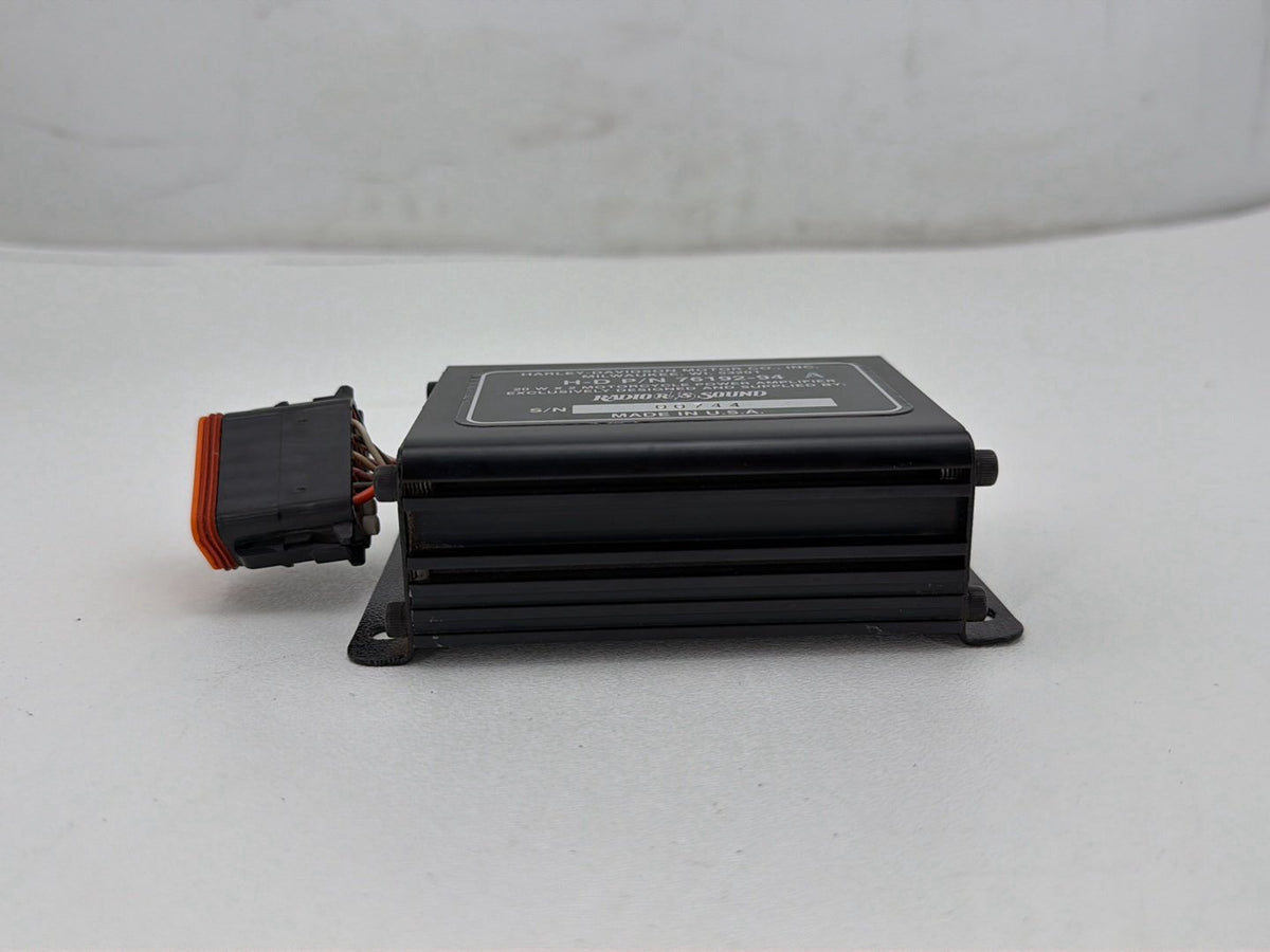 1994 Harley Electra Glide Touring Classic Radio Stereo Audio Sound Amplifier Amp