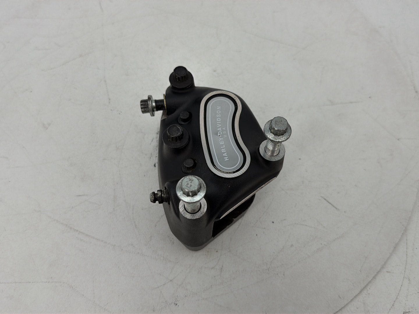 2007 - 2017 Harley-Davidson Dyna Super Glide Custom Front Left 1 Brake Caliper 44046-00D
