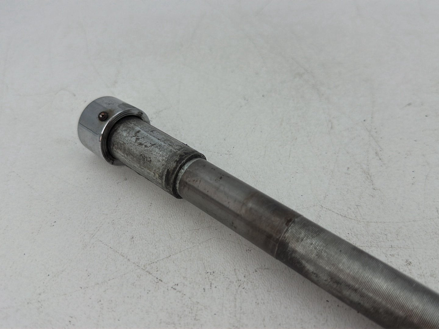 1984 - 1998 Harley-Davidson Touring Electra Glide Classic Front Wheel Axle Bolt Shaft 43346-83B