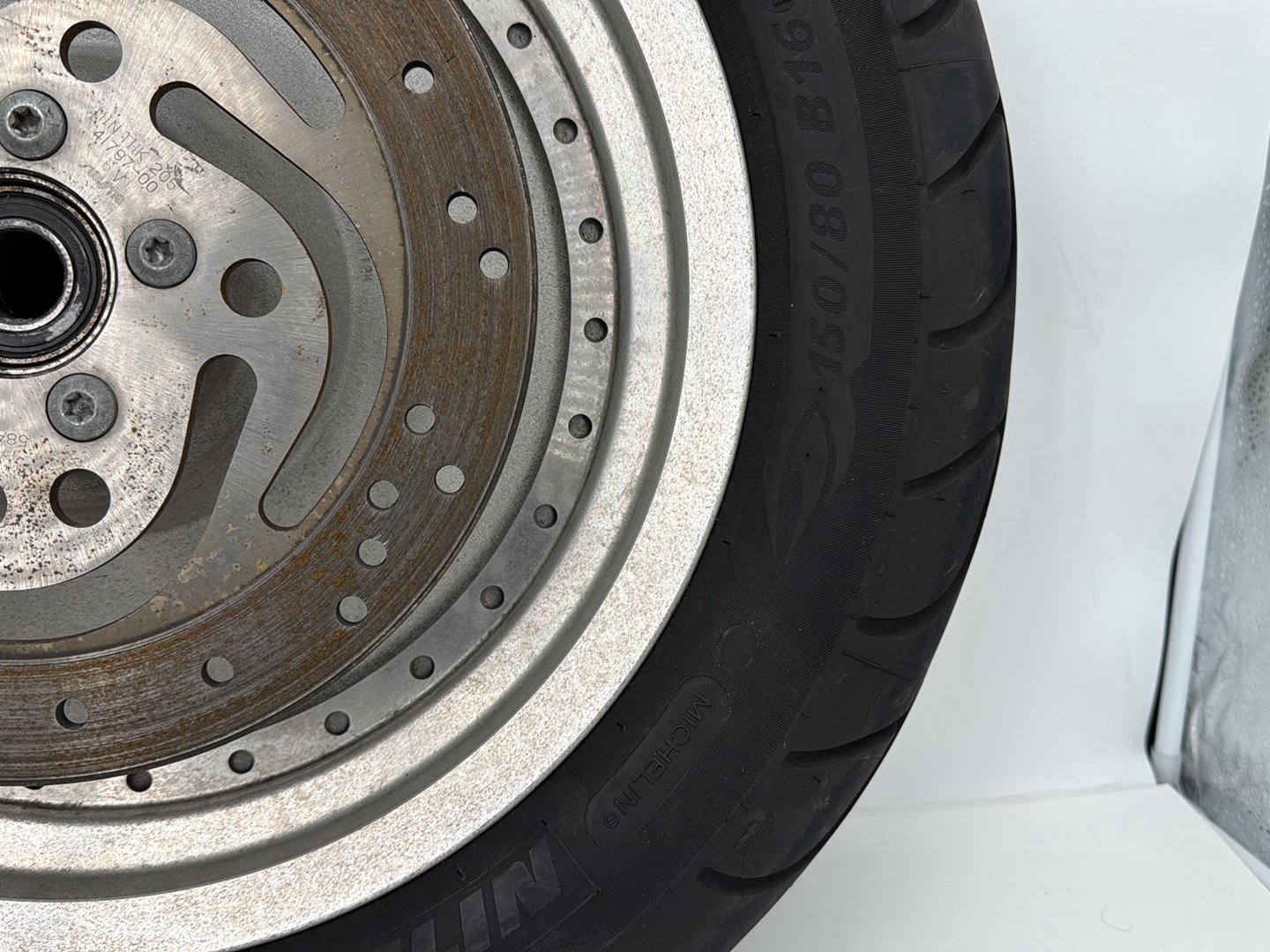 2004 - 2013 Harley-Davidson Sportster 883 Custom Rear Wheel Rim Tire 41041-05