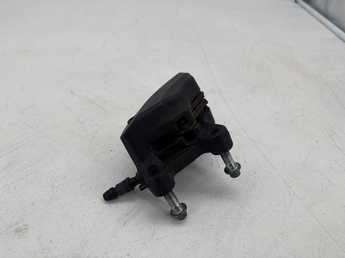 2009 Harley Electra Glide Touring Ultra OEM Front Right 1 Brake Caliper