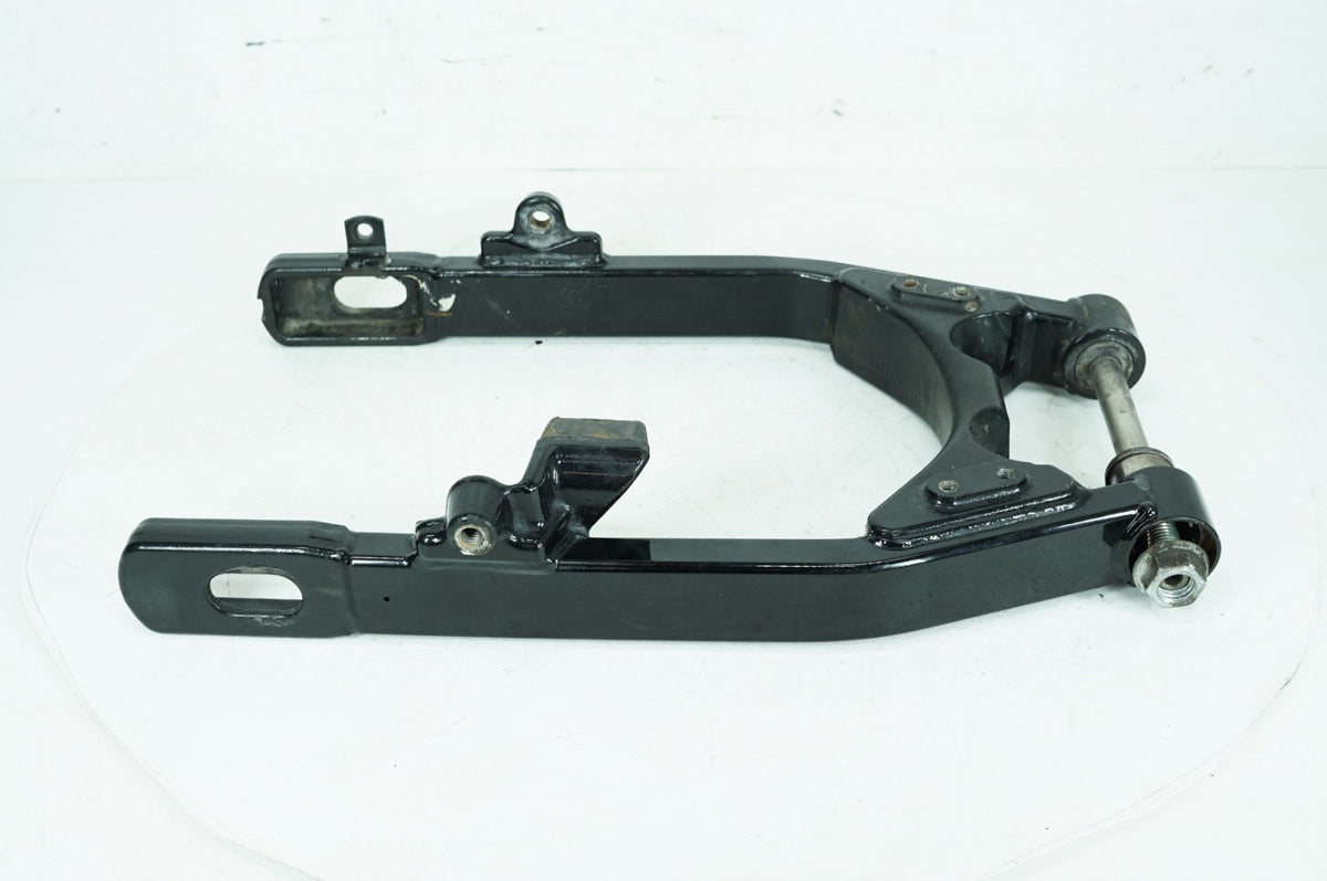 2007 - 2016 Harley-Davidson Dyna Super Glide Custom Rear Fork Swingarm Swing Arm 47820-06