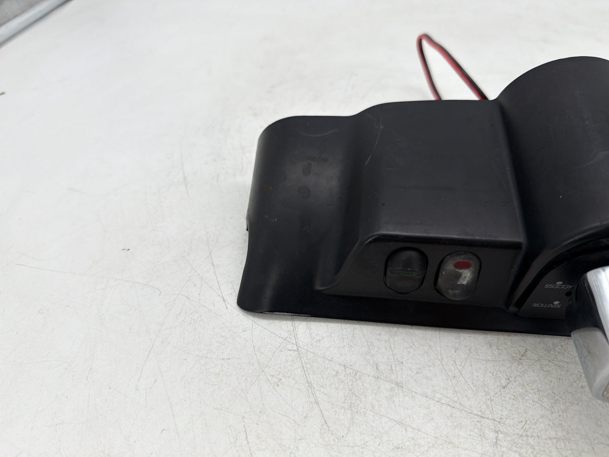 2010 Harley Electra Glide Touring OEM Dash Ignition Cap Switch Lockset NO Key