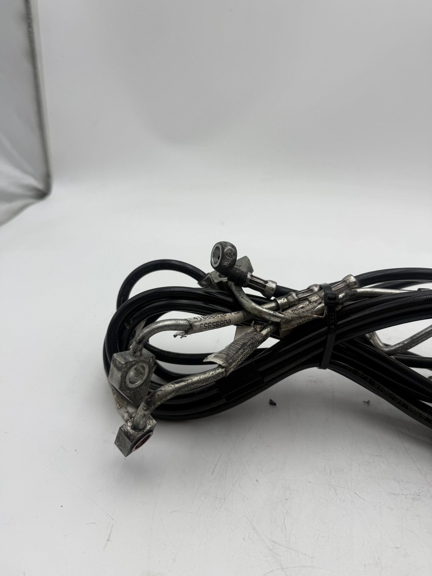 2008 - 2016 Harley-Davidson Touring Street Glide Front Brake Hose Line Pipe ABS 41800009