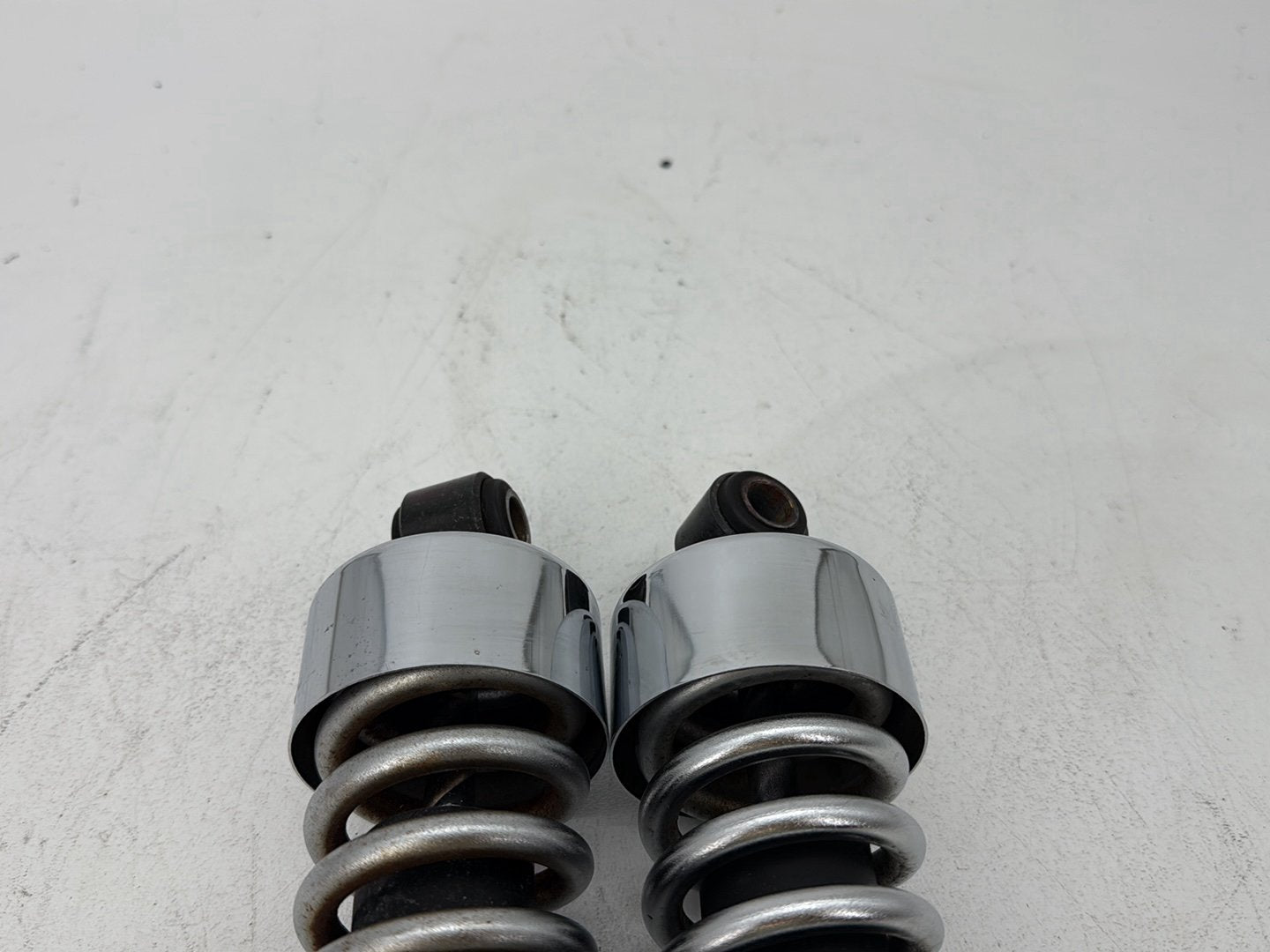 2006 Harley Dyna FXDWGI Wide Glide OEM Rear Left Right Shock Absorbers
